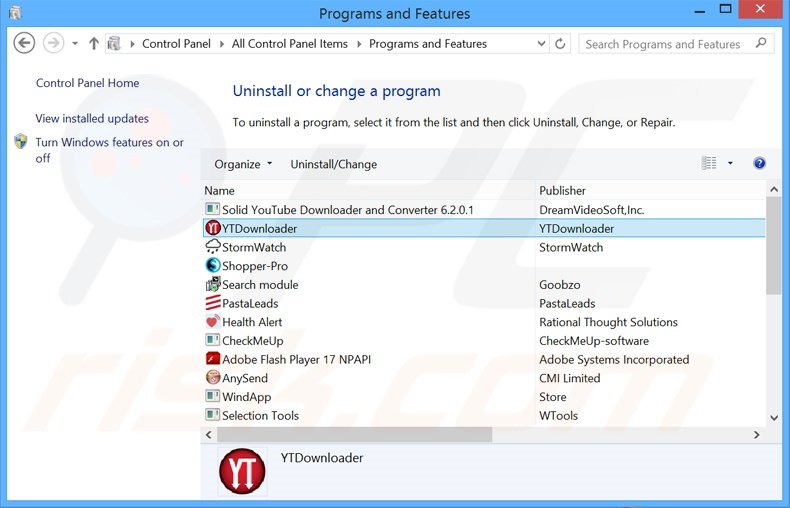 desinstalar o adware YTDownloader via Painel de Controlo