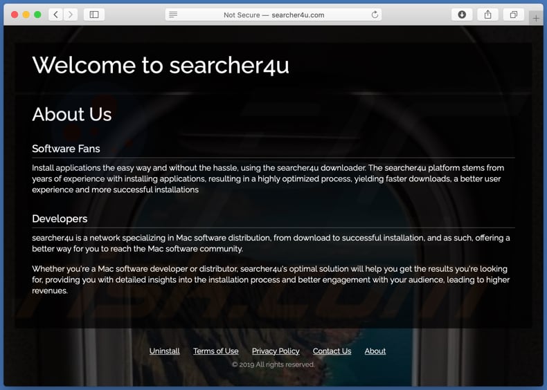 Site duvidoso usado para promover o sequestrador de navegador searcher4u.com